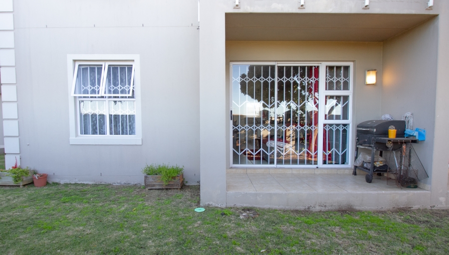 2 Bedroom Property for Sale in Melkbosstrand Central Western Cape